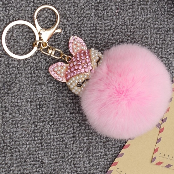 Accessories - ✨ FOX POM POM KEYCHAIN